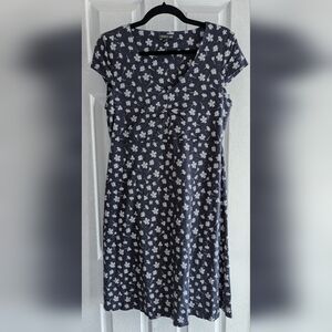 Toad&Co L Dress – Navy Floral Print, Short Sleeve, V-Neck, Eco-Friendly A-Line